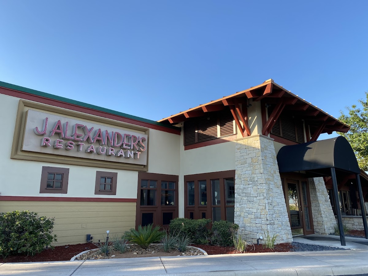 J. Alexander's - Alamo Heights