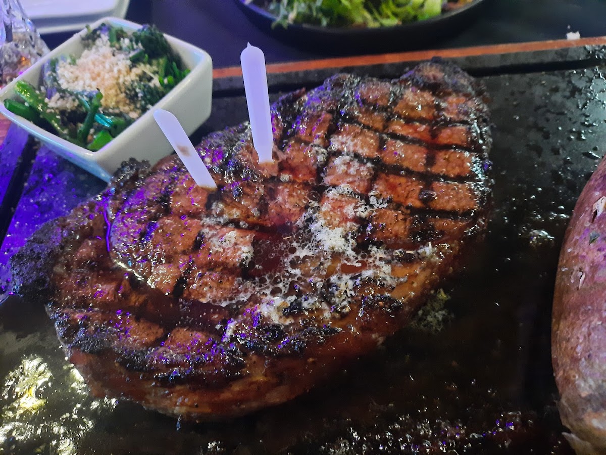 1682 Steakhouse