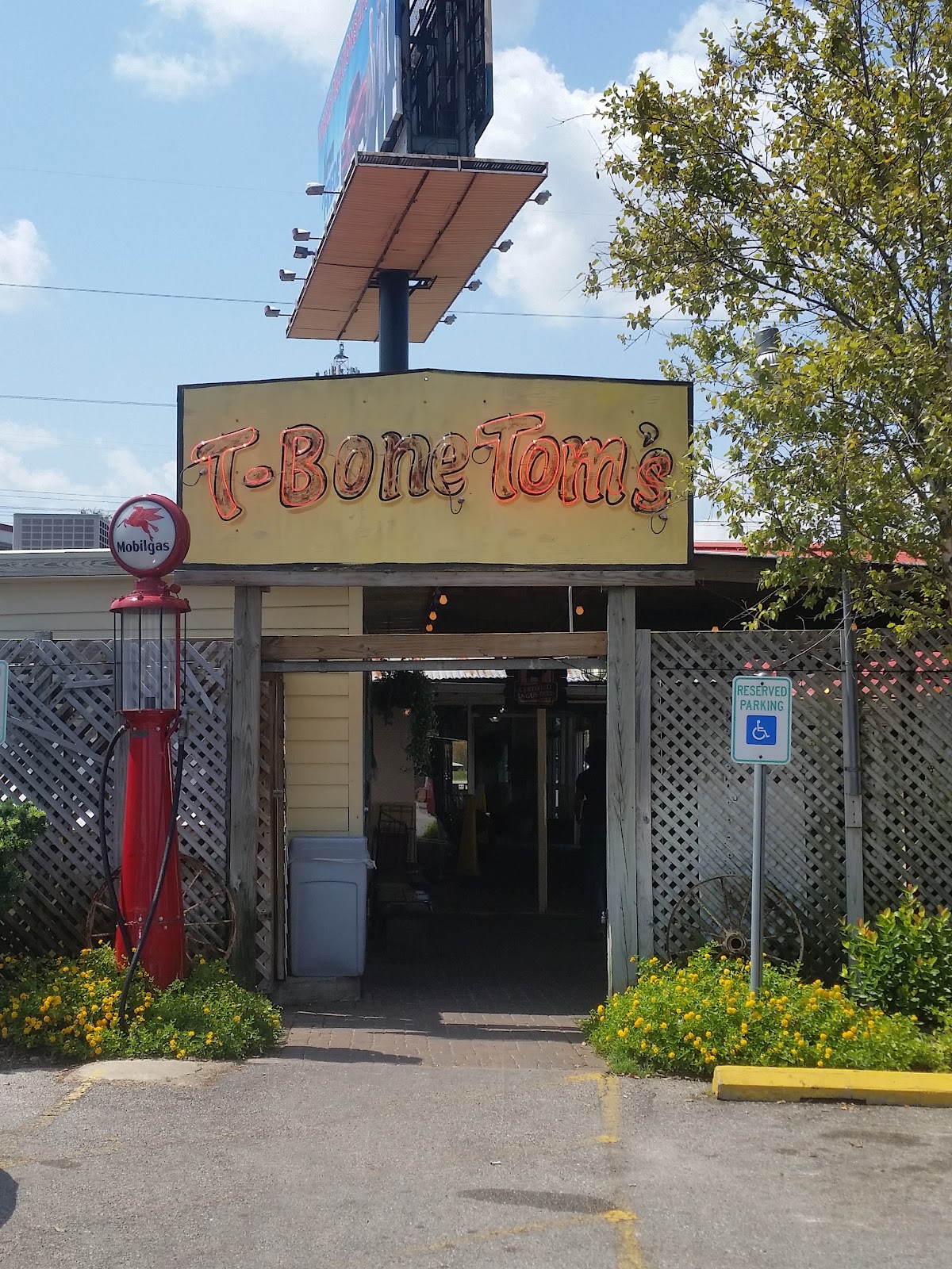 T-Bone Tom's
