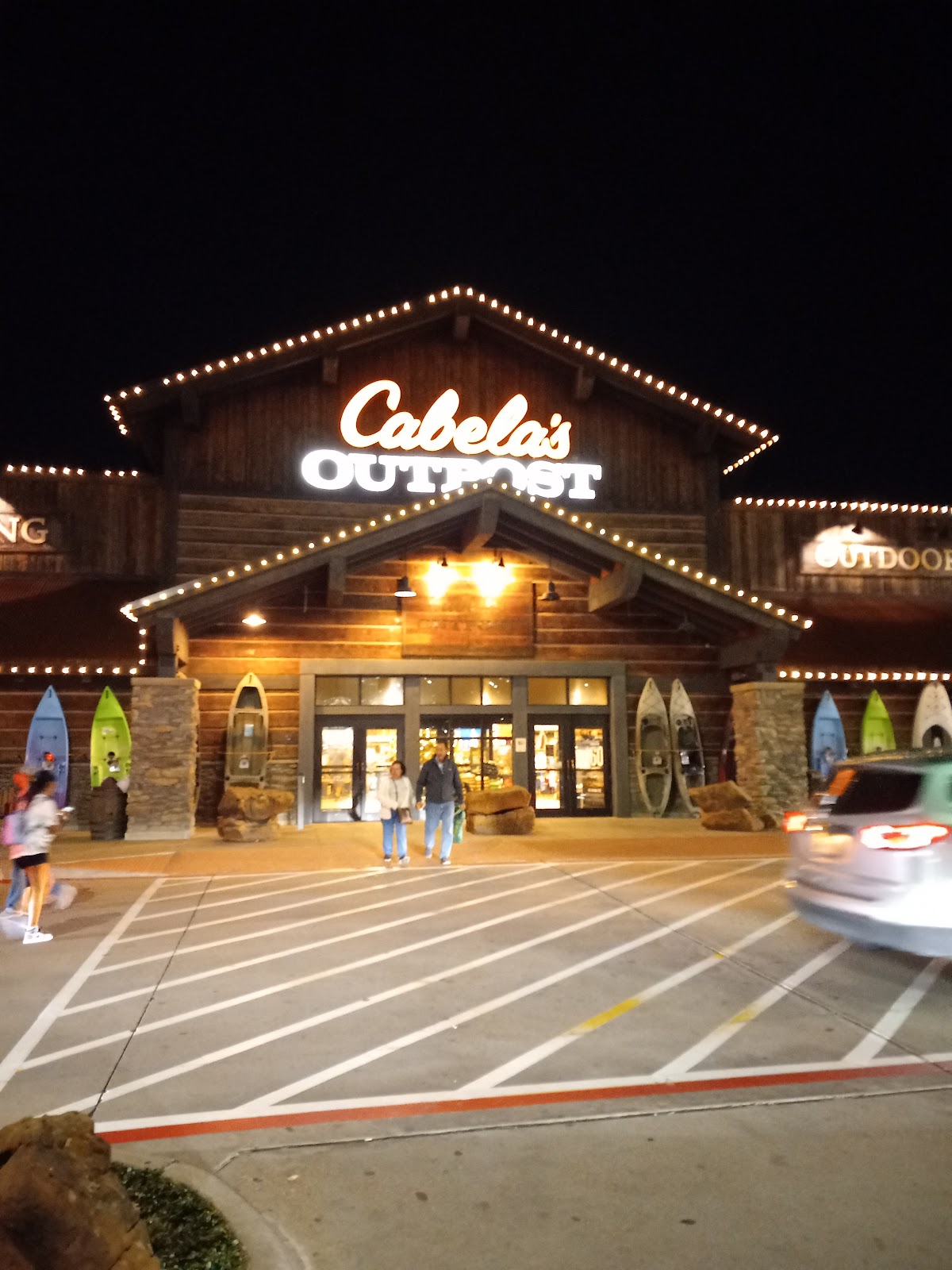 Bass Pro Shops